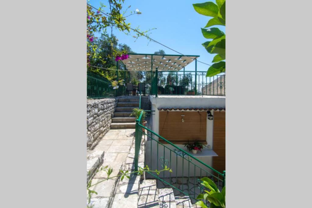 Thanos Cottage Vlachopoulátika 外观 照片